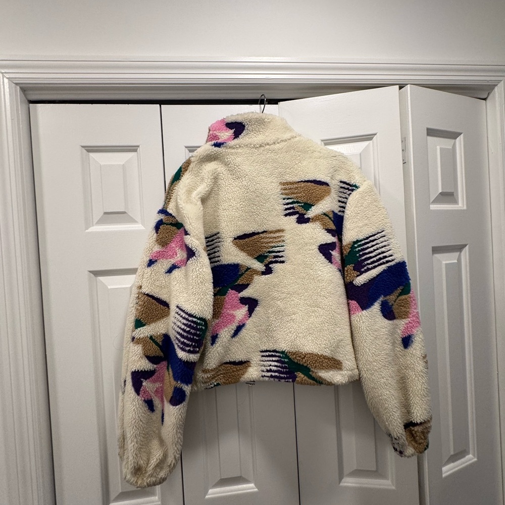 Stylish Cream Patterned Teddy Jacket - image 2